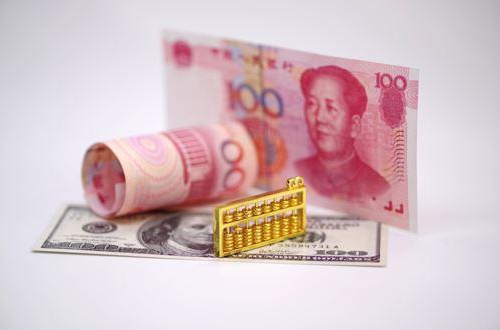 安徽新华高级技工学校开设“行走思政课”活动:青春暖夕阳 爱心慰桑榆